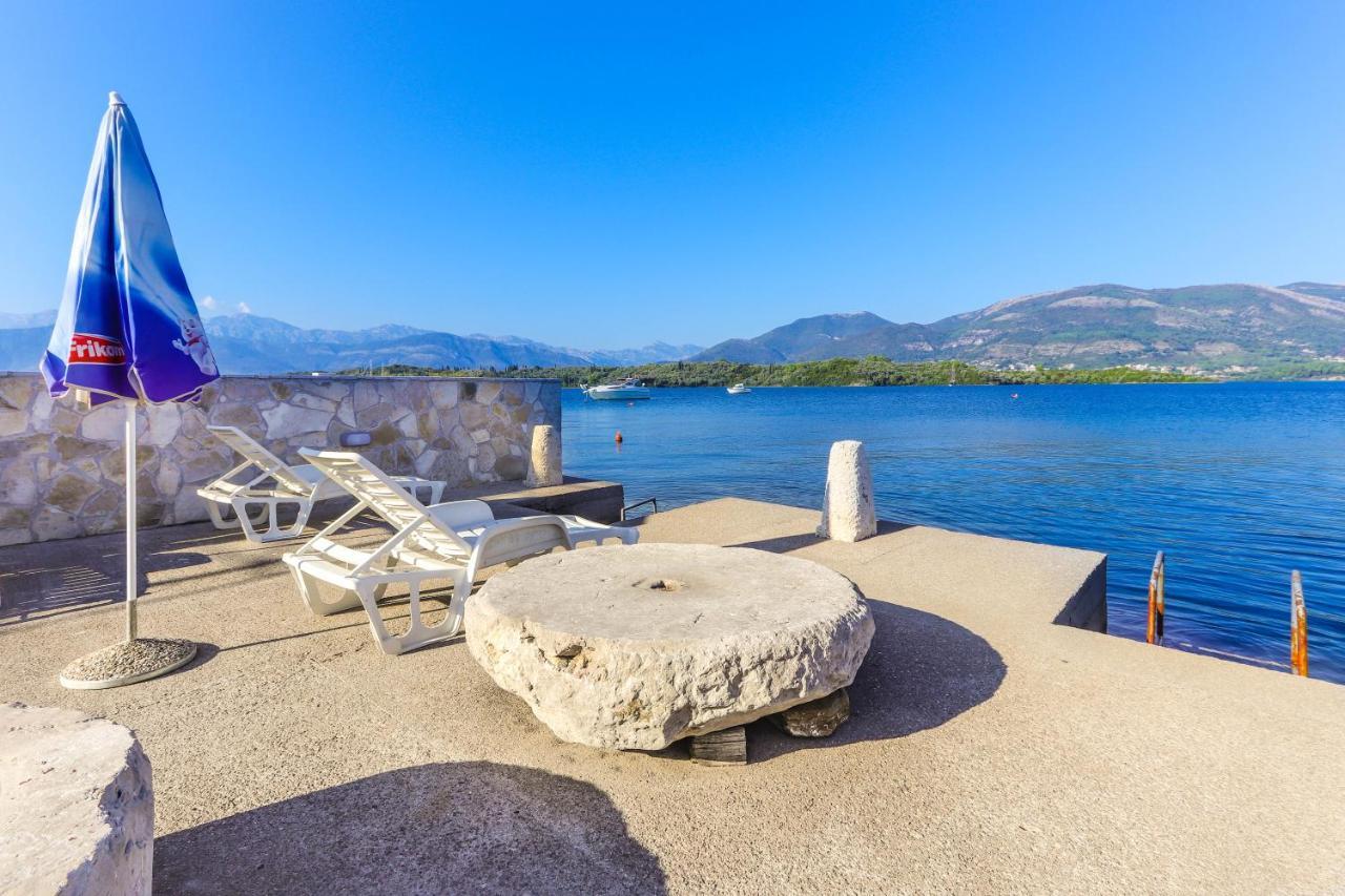 Apartments Bella Di Boka Tivat Eksteriør billede