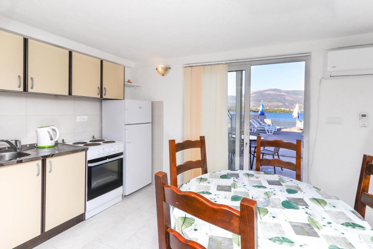 Apartments Bella Di Boka Tivat Eksteriør billede